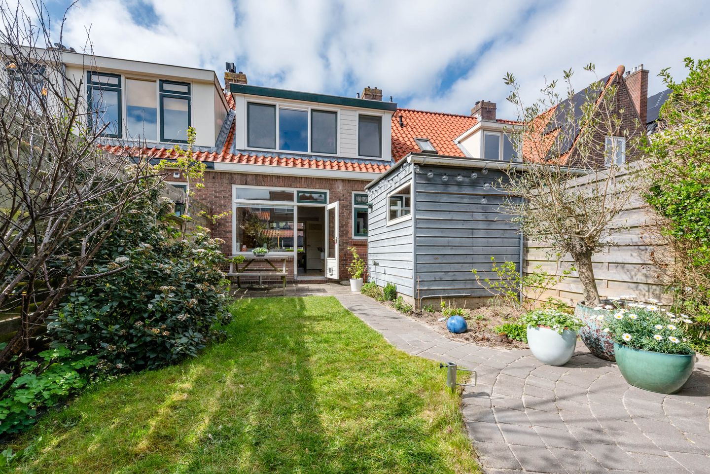 Foto 19 van Karel van Manderstraat 103