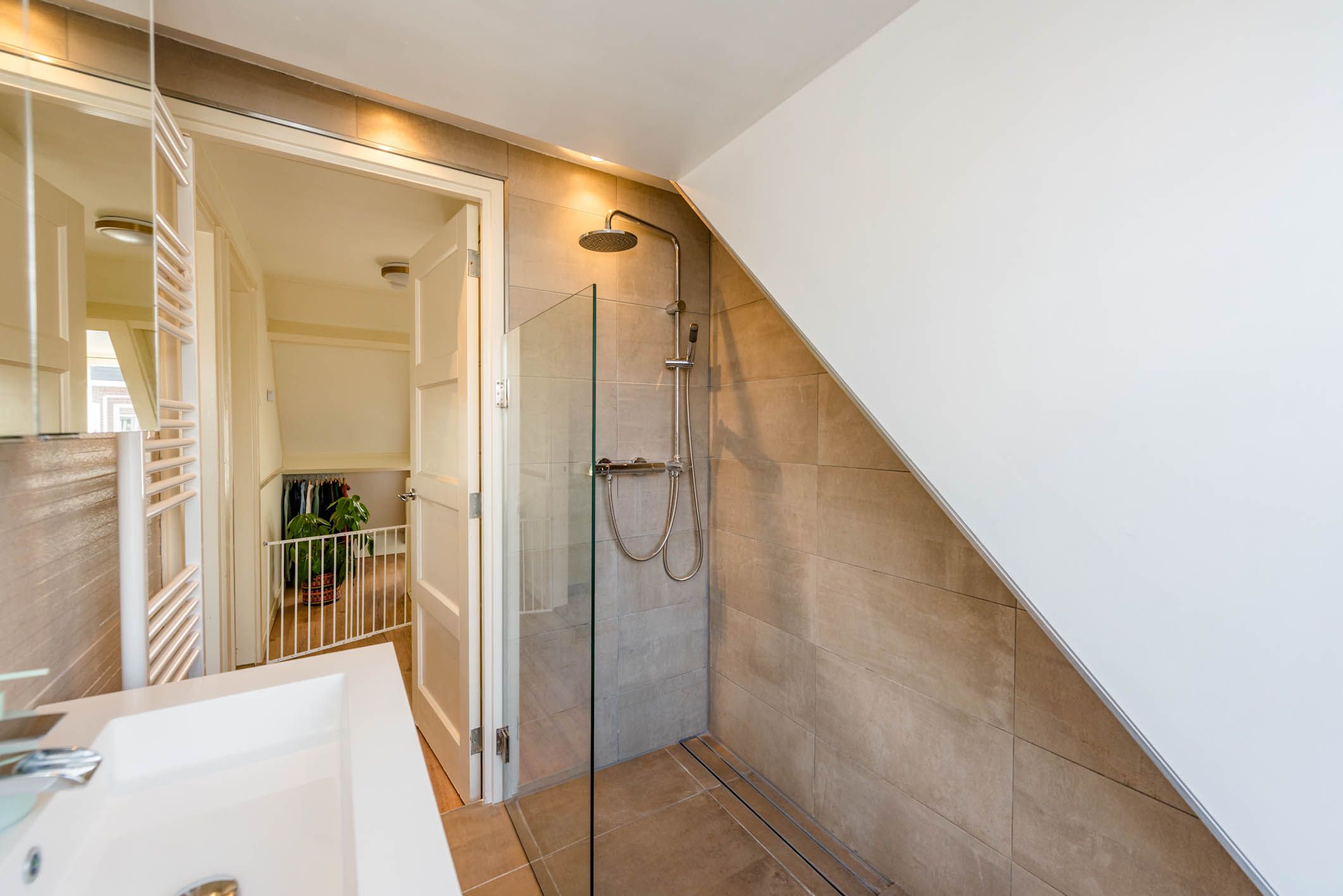 Foto 30 van Karel van Manderstraat 103