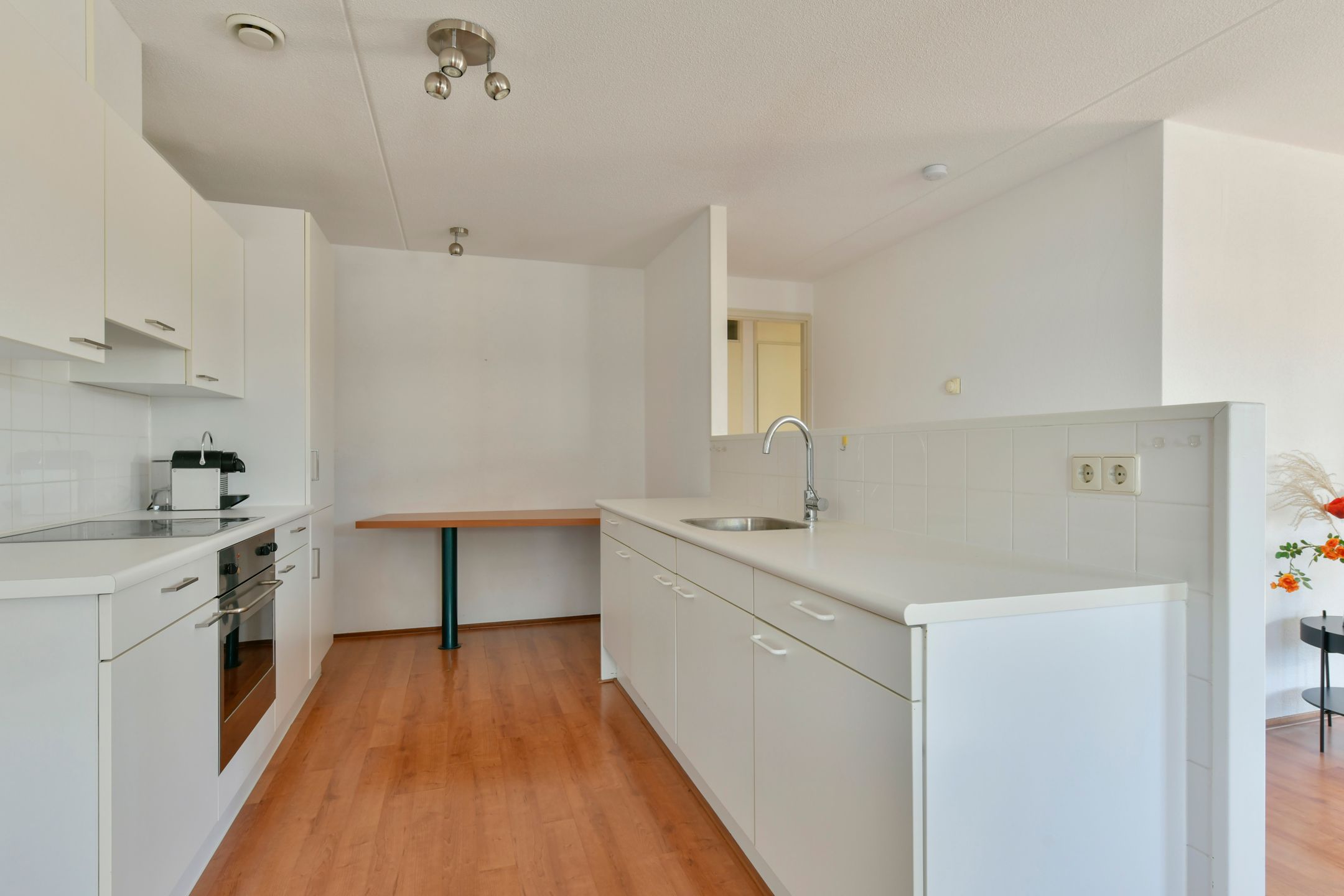 Photo 9 of Kamerlingh Onnesstraat 20