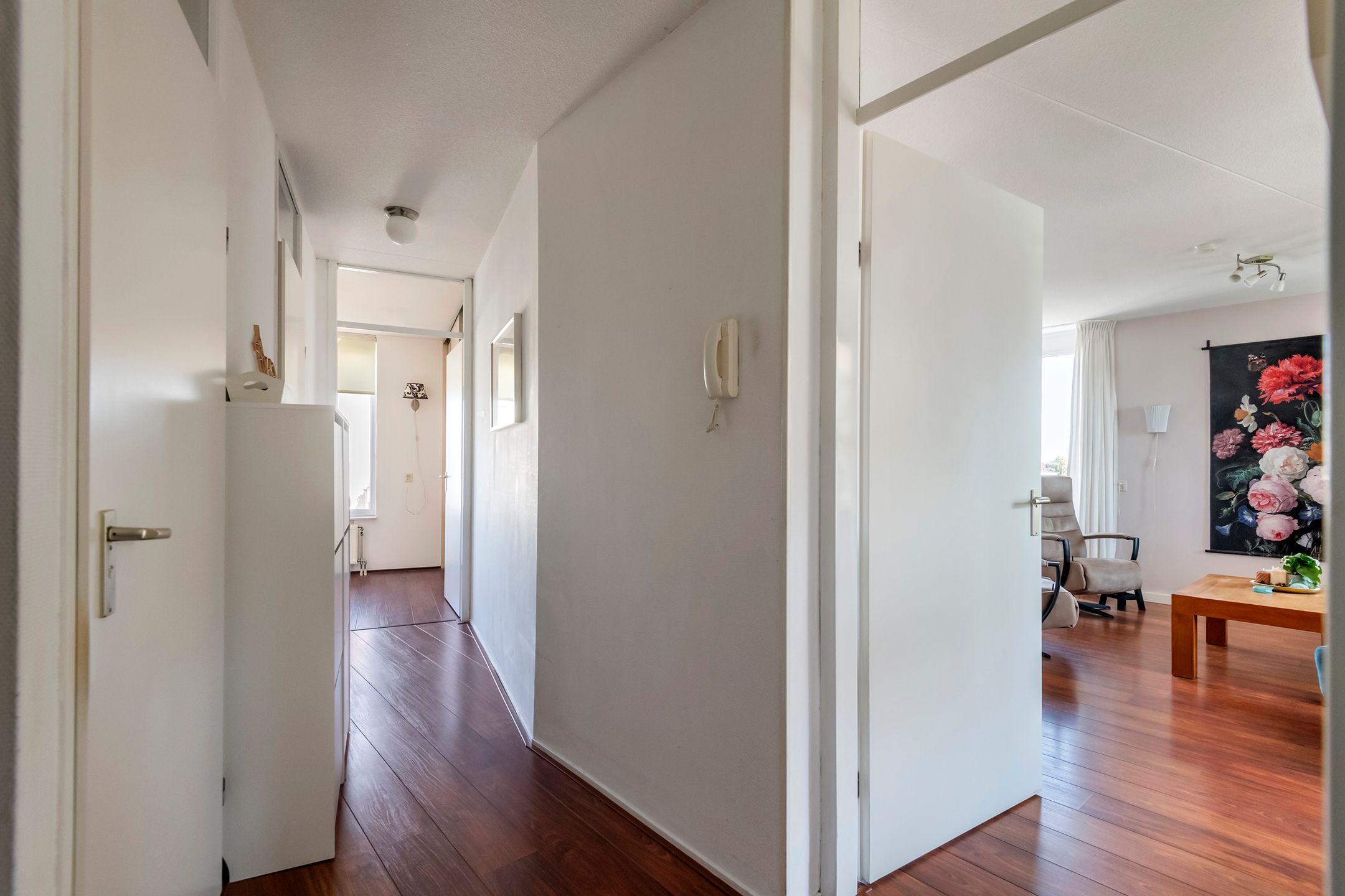 Photo 12 of Jasmijn 20