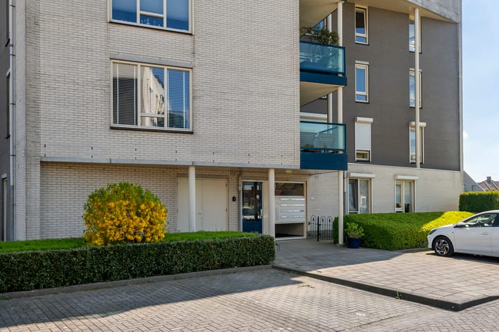 Foto 25 van Jasmijn 20