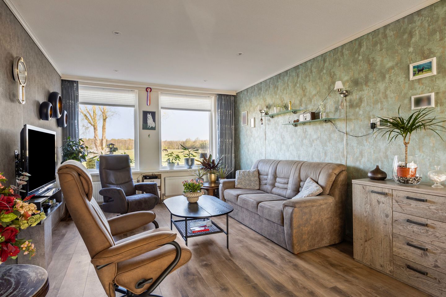 Foto 5 van Streng 100