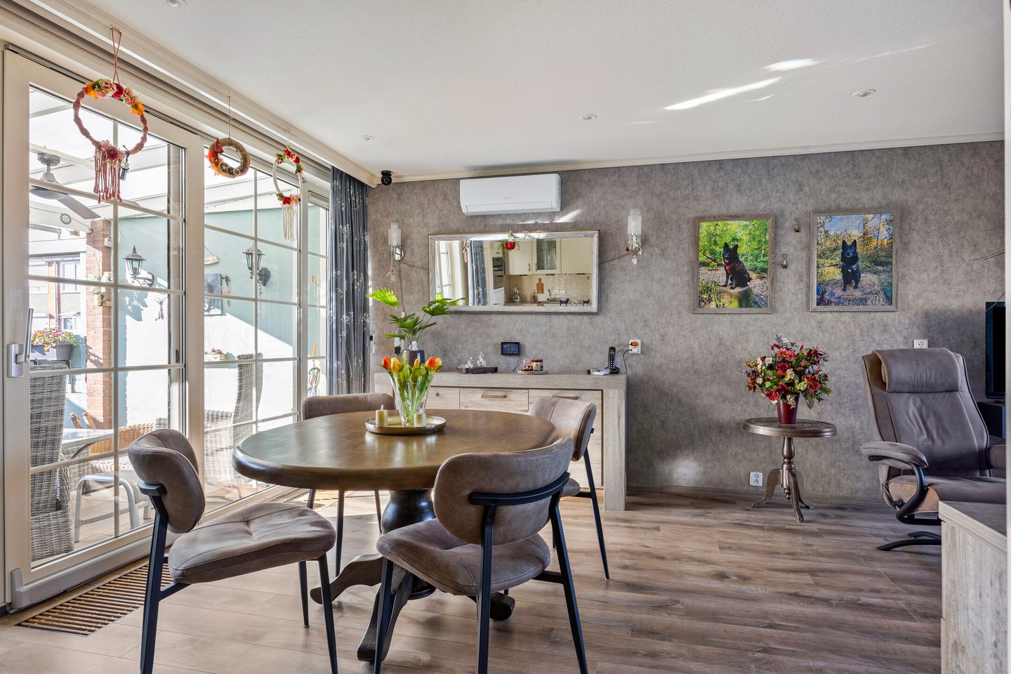 Foto 10 van Streng 100