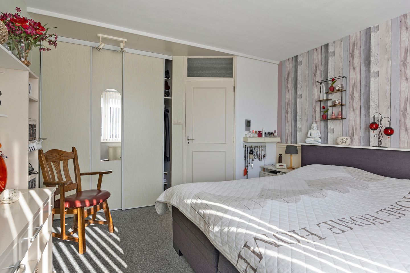 Foto 19 van Streng 100