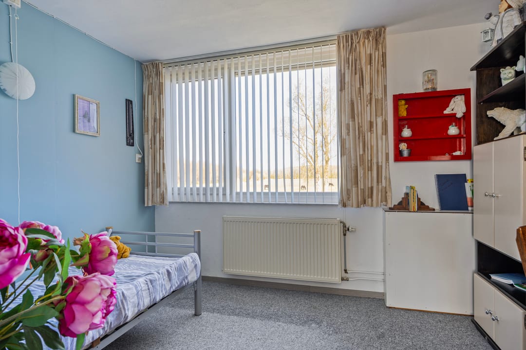 Foto 22 van Streng 100