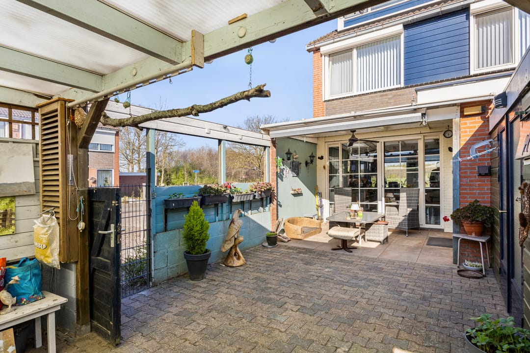 Foto 28 van Streng 100