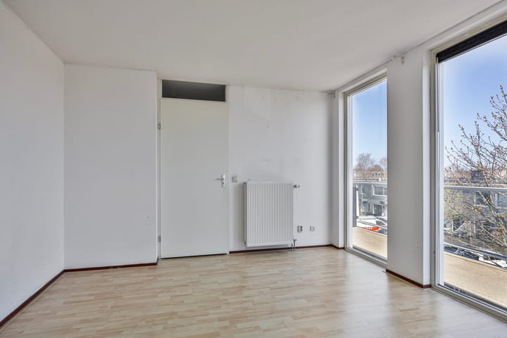 Photo 11 of Grünewaldstraat 64