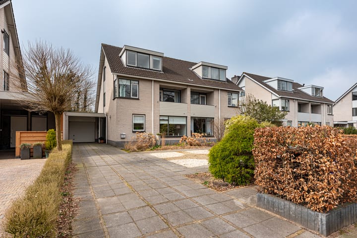 Foto 1 van Vondellaan 16