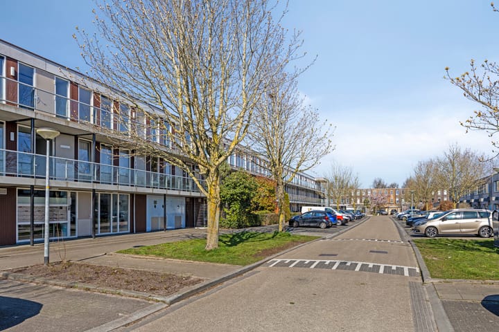 Photo 19 of Grünewaldstraat 64