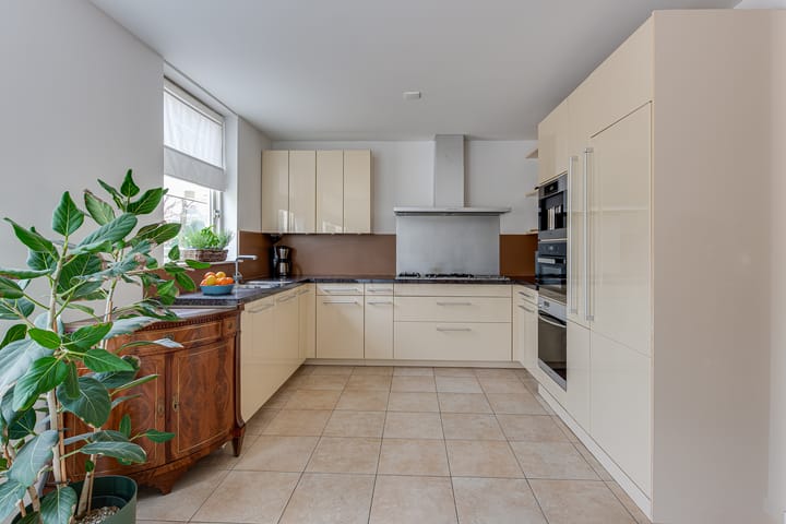 Foto 4 van Vondellaan 16