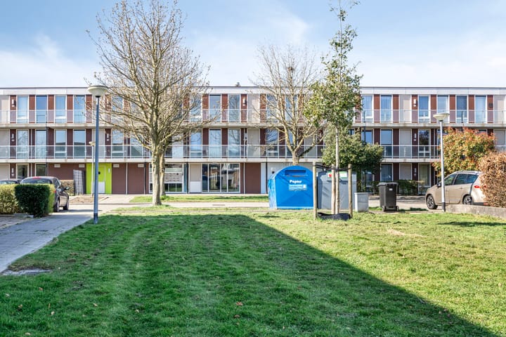 Photo 23 of Grünewaldstraat 64