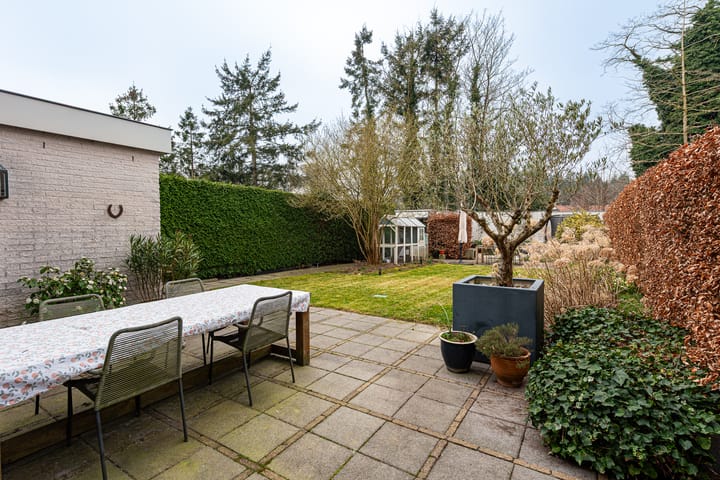 Foto 23 van Vondellaan 16