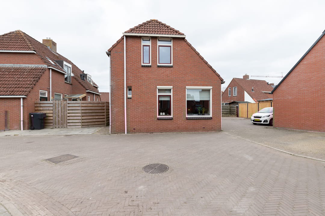 Foto 1 van Lauwersstraat 4