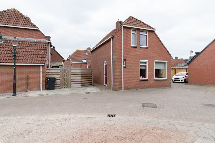 Foto 7 van Lauwersstraat 4