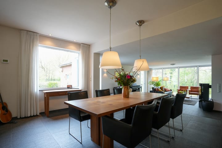 Foto 16 van Benzenrade 37-A