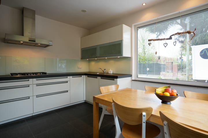 Foto 18 van Benzenrade 37-A