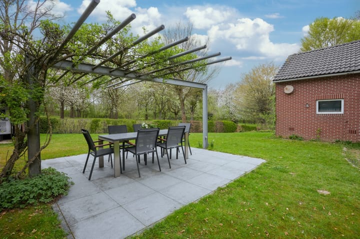 Foto 39 van Benzenrade 37-A