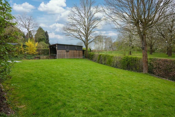 Foto 42 van Benzenrade 37-A