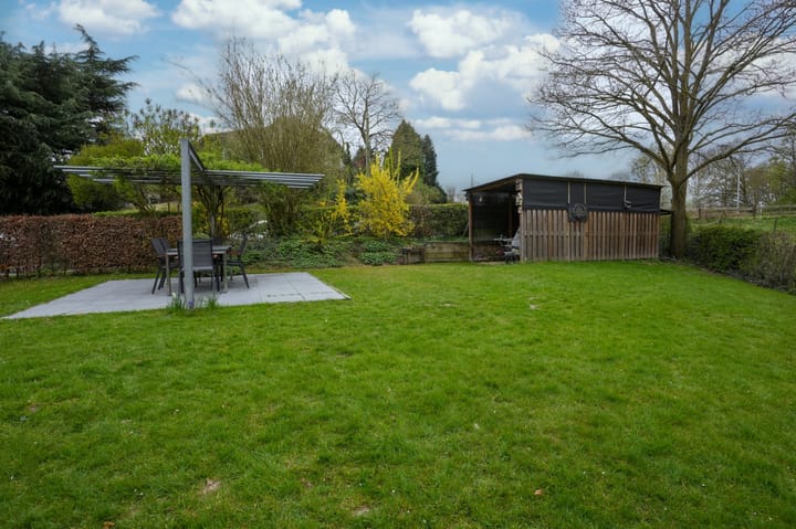 Foto 47 van Benzenrade 37-A