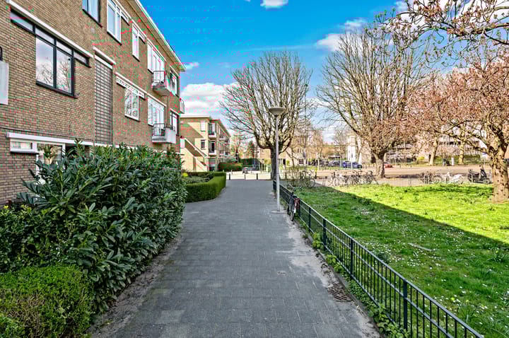 Foto 5 van Van Heutszstraat 59