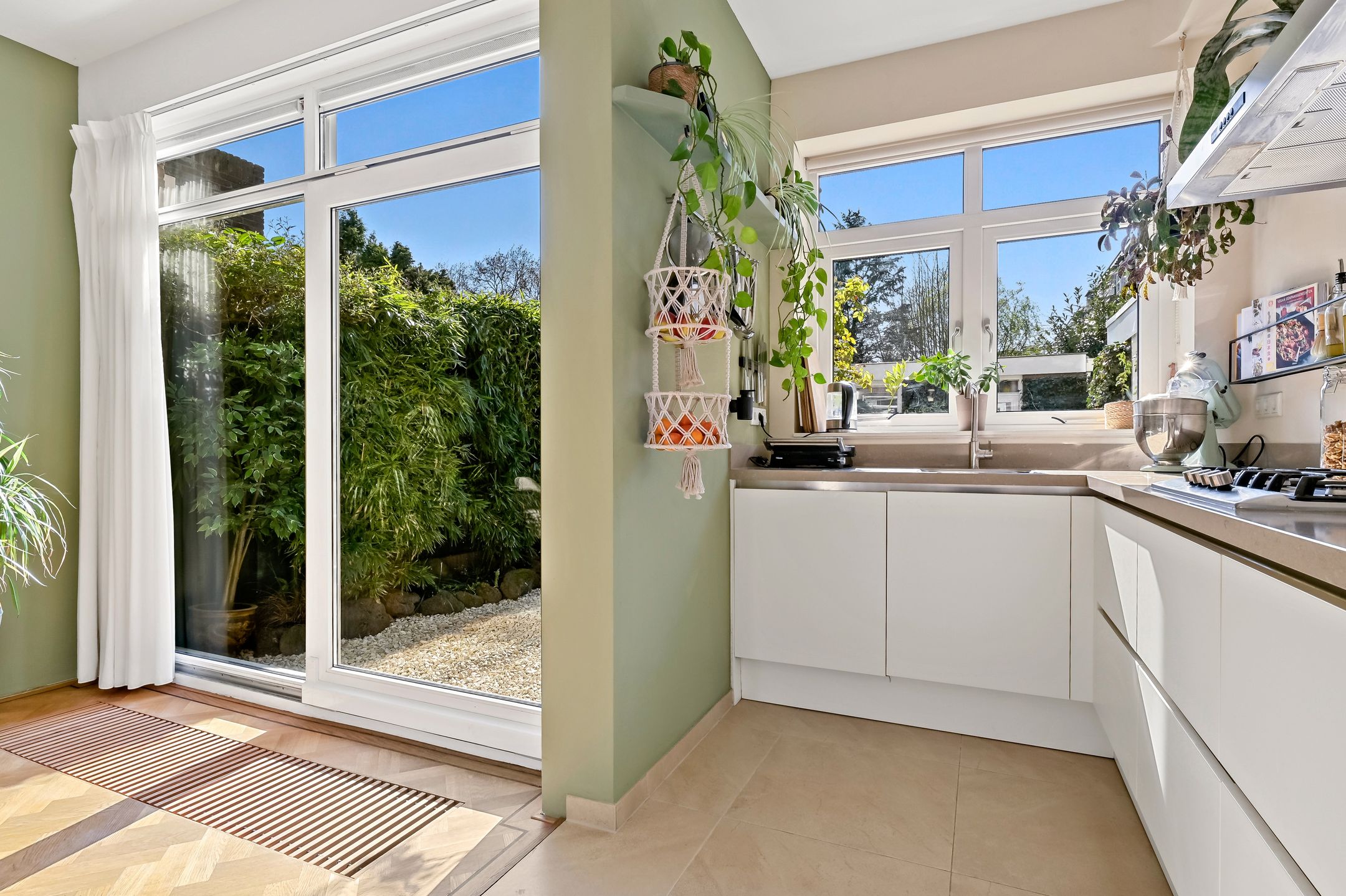 Foto 18 van Van Heutszstraat 59