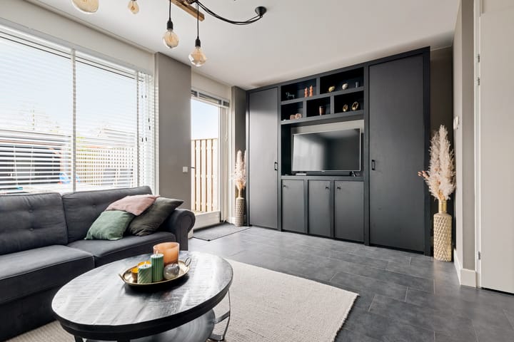 Photo 8 of Dokter van de Kolkstraat 7