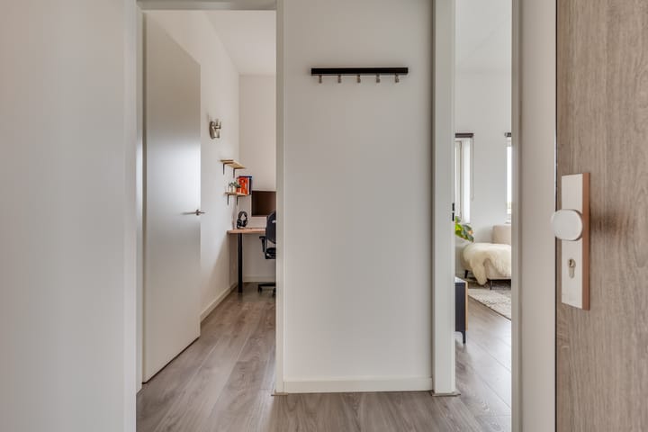 Foto 7 van Merweplein 7-29