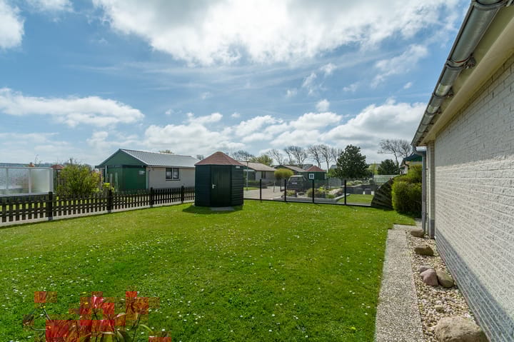 Foto 15 van Burgerweg 13-H28