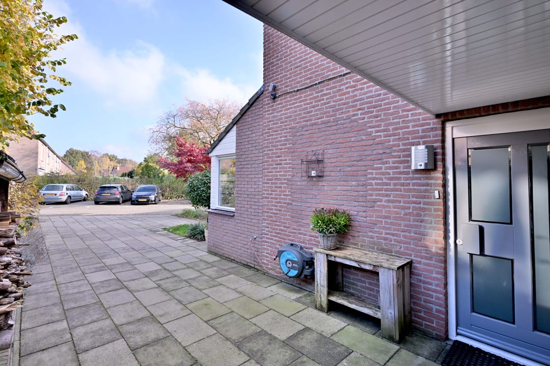 Photo 2 of Rolklaver 4