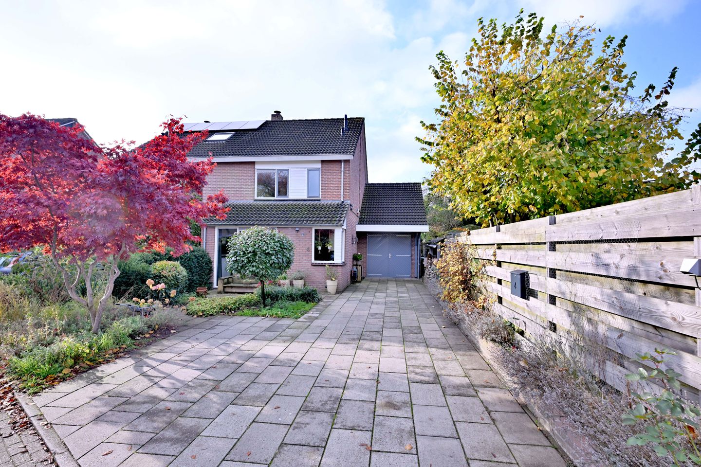 Photo 49 of Rolklaver 4