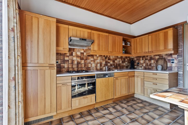 Foto 16 van Papegeulestraat 3