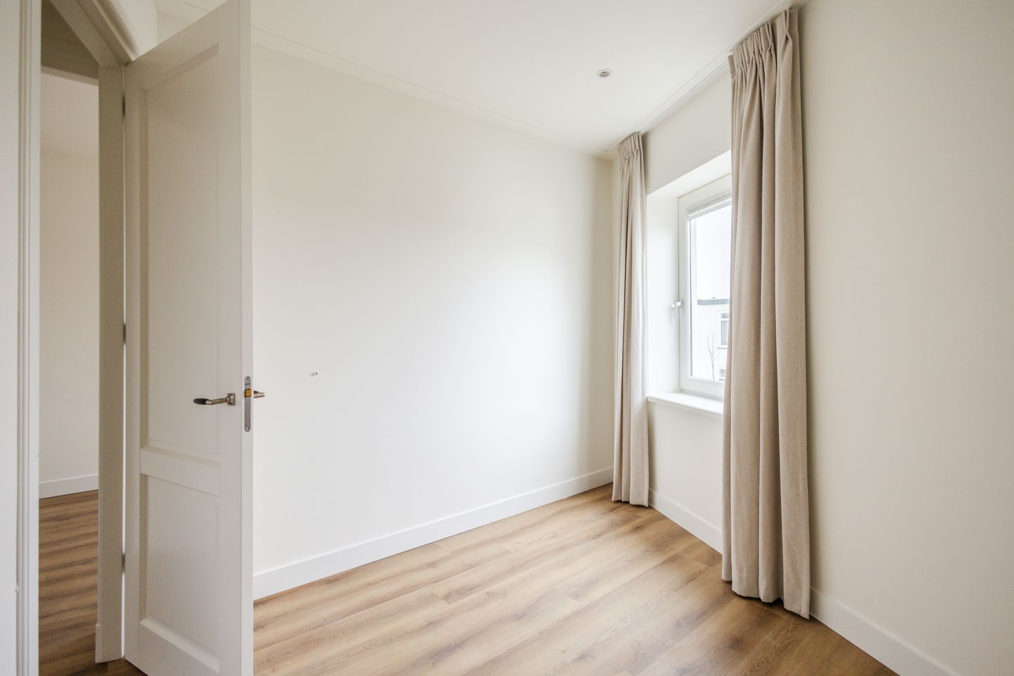 Foto 25 van 2e Delistraat 1-BS