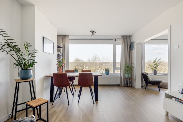 Photo 7 of Delftlaan 343-II