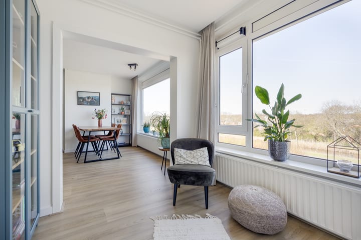 Photo 12 of Delftlaan 343-II