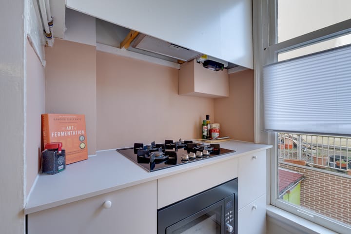 Foto 10 van Kinkerstraat 69-1A