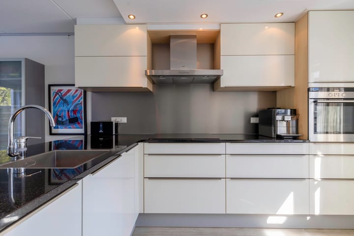 Foto 15 van Stal 301