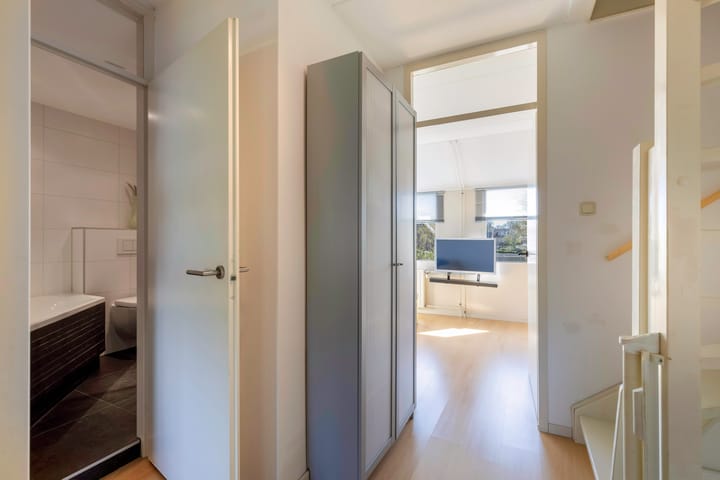 Foto 24 van Stal 301