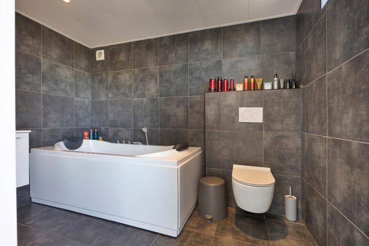 Photo 22 of Boompjesdijk 8