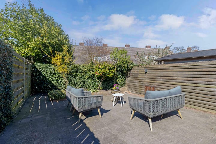 Foto 42 van Stal 301