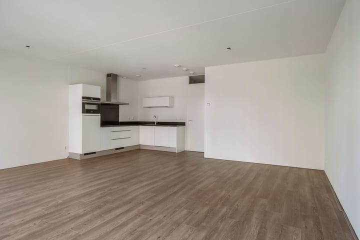 Foto 12 van Meerten Verhoffstraat 10-B5