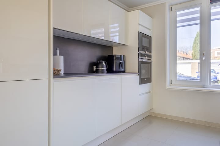 Foto 12 van Bloemstraat 10