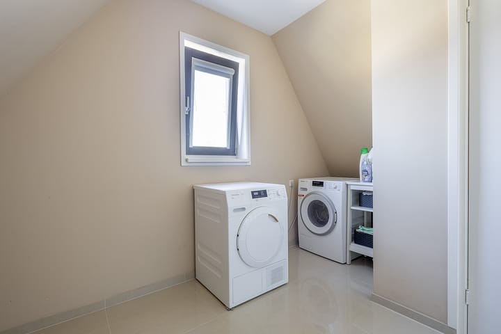 Foto 25 van Bloemstraat 10