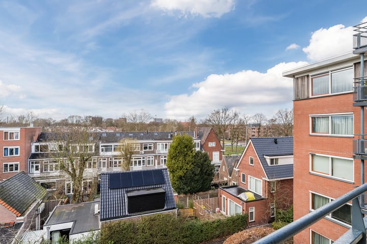 Foto 23 van Hengeveldstraat 158