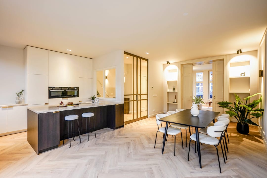 Foto 2 van Van Weede van Dijkveldstraat 46