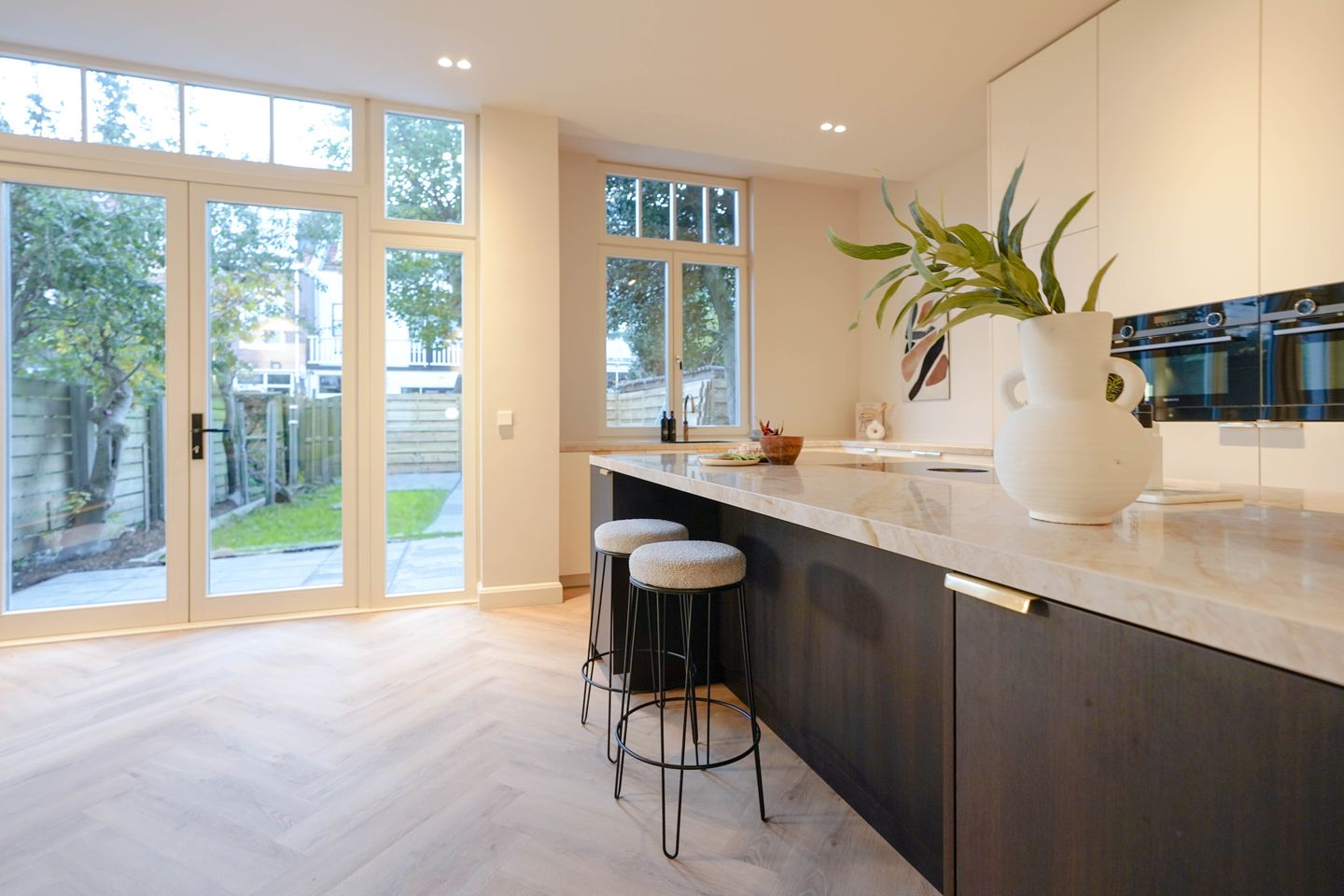 Foto 10 van Van Weede van Dijkveldstraat 46