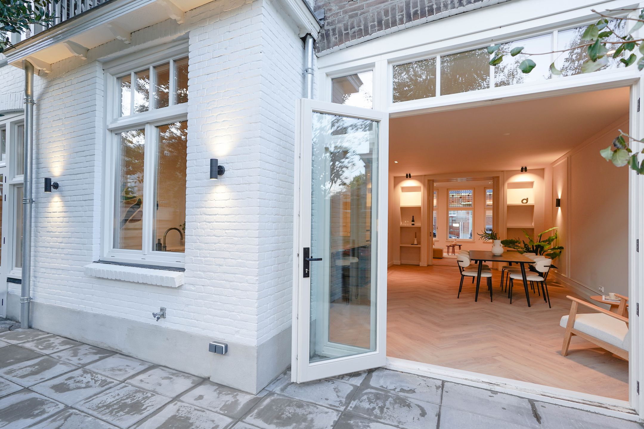 Foto 18 van Van Weede van Dijkveldstraat 46