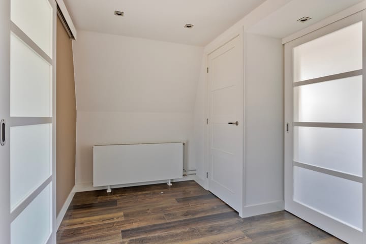 Foto 18 van Antwerpseweg 4