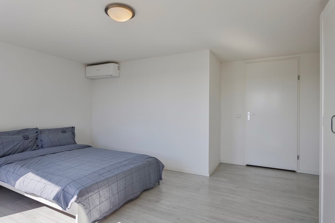 Photo 13 of Naarderstraat 39-B