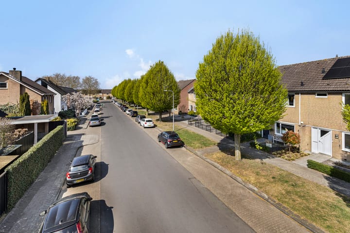 Foto 5 van De Ruyterstraat 35