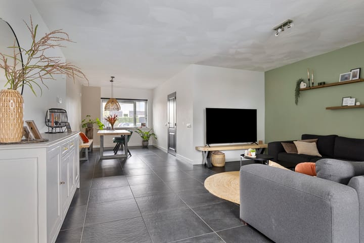 Foto 12 van De Ruyterstraat 35